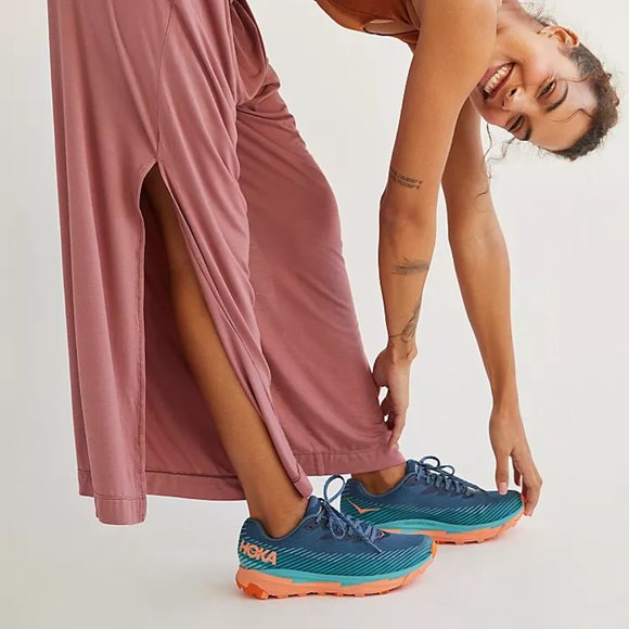 NIB HOKA Torrent 2 Blue & Orange Sneakers Size 6 - Picture 4 of 6